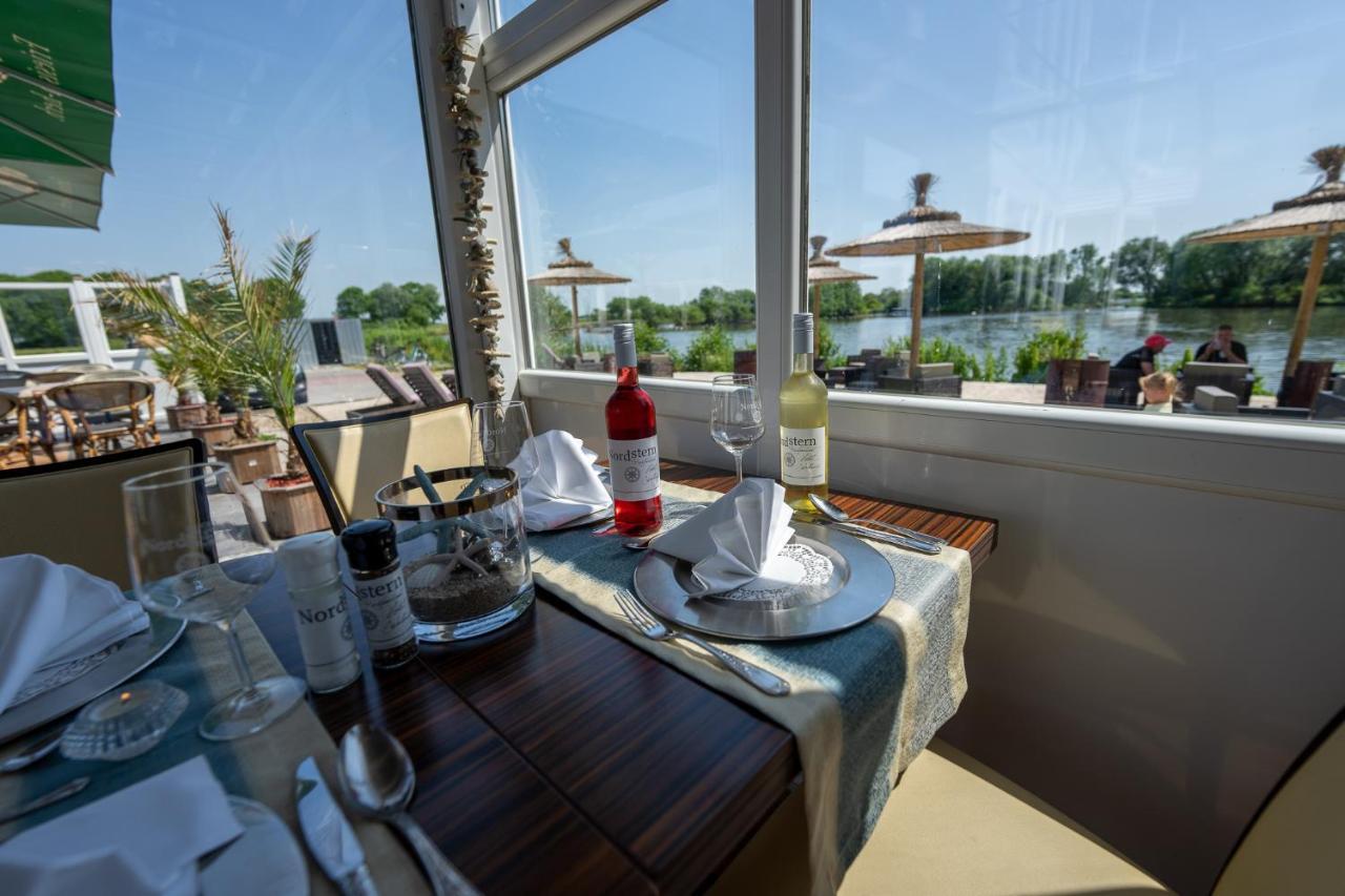 Hotel Nordstern Neuharlingersiel Kültér fotó